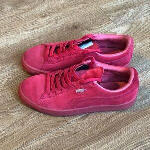 Puma Suede Classic Red Shoes Sz 7.5